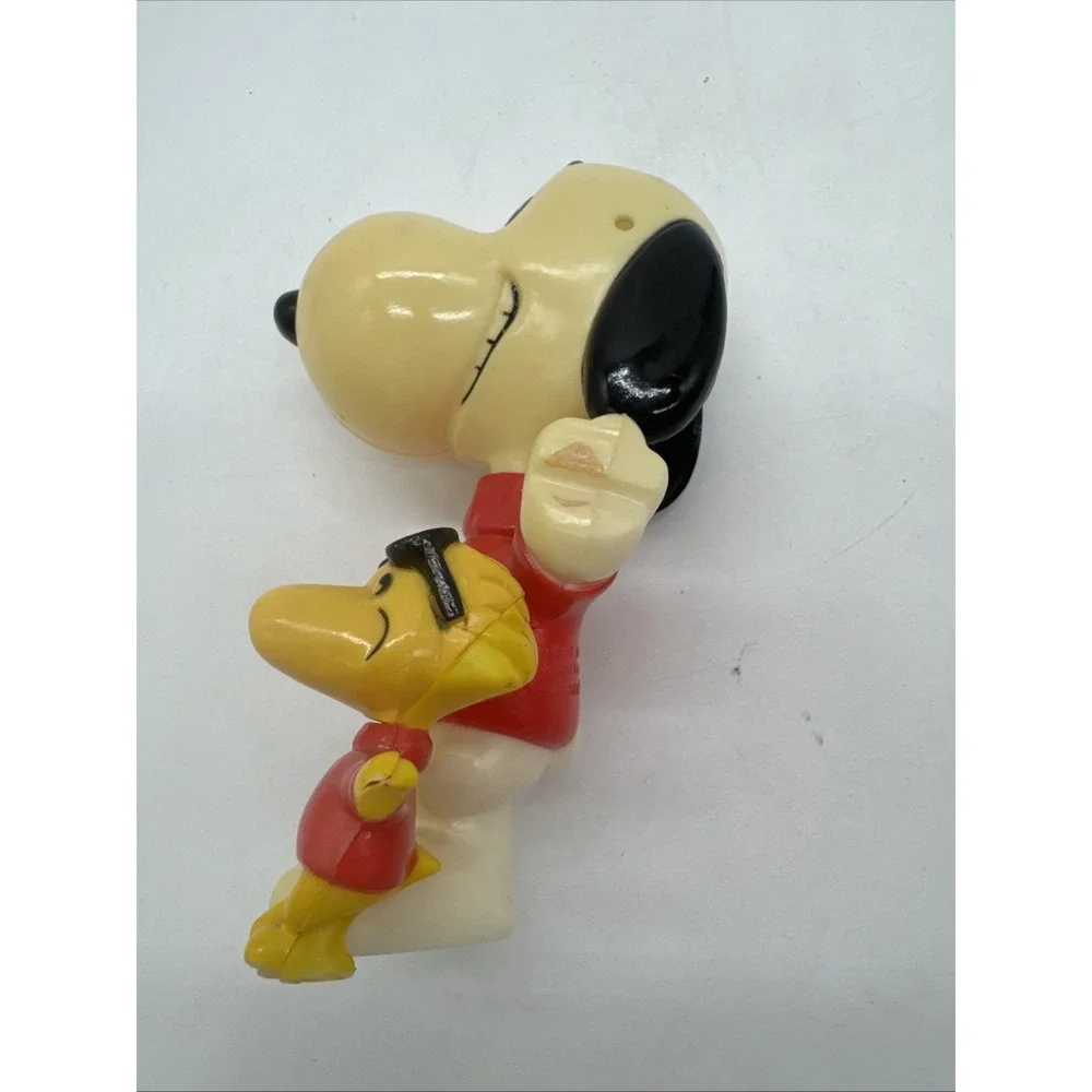 Vintage Snoopy & Woodstock Plastic Figure 1972 United Feature Syndicate Peanuts